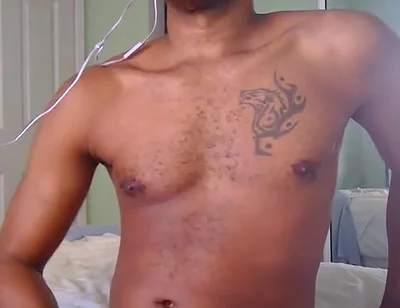 Kennie Jai Shows off on Cam