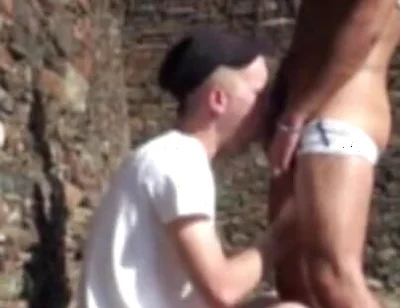 Nathan fucked by Fayss oudoor