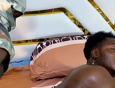 Dig That Bussy Good Bandits