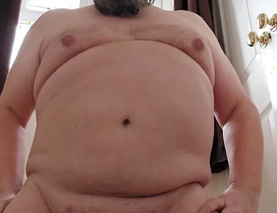 Kneeling Nude Wank to Camera