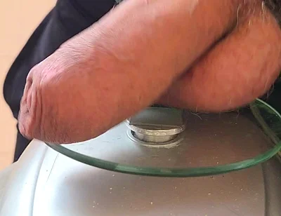 How Much Does an Real Alpha Cock Weigh?