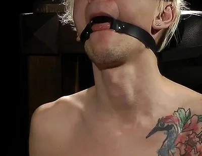 Nicky Nipple Tickling to Throne