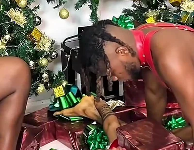 Merry Christmas to You All Lovers