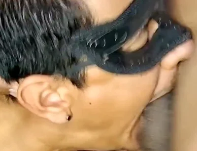 Hetero Vergón Fucks My Mouth at Will