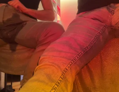 2 Amateur Flatmates Guys Wetting Their Pants on Cam for a Follower