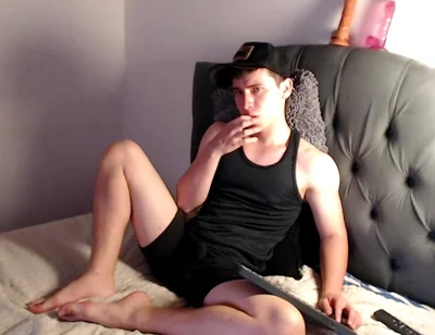 I Fuck with a Dildo in Private and Slatodelicioso