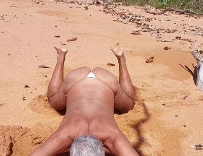 Ladysilva Crossdress What a Hot Slut in Panties on the Beach