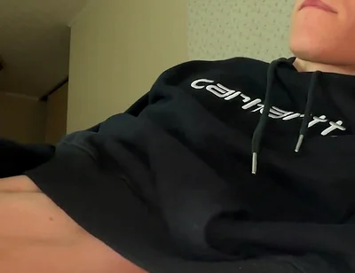 Hand Thrusts Make Horny Twink Lose Control Fast