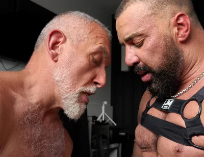 Big Dick Monster Daddy Fuck Giant Arab