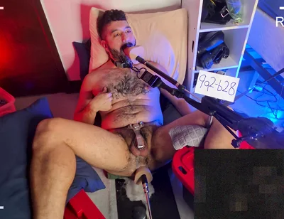 Daily Dose - Ricky Cage Gets Spit-roasted Between Two Machine Cocks!