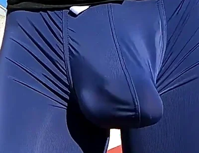 This Is for the Men: We Can Be Provocative Too, slo Motion Bulge