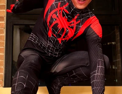 Suit Spiderman and Poses