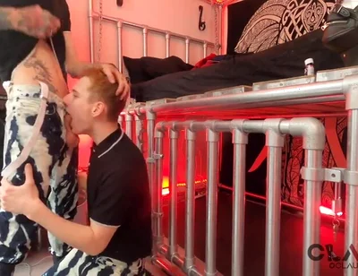 Skinhead boys boots and cock sucking face cum