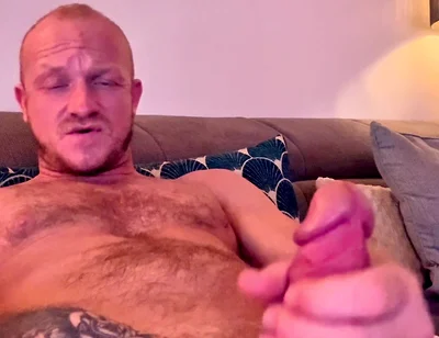 Still Very Hot Moment