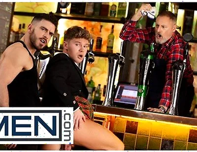 Muscular Paddy Obrians Big Return Means Big Fun For Dean Young At The Pub