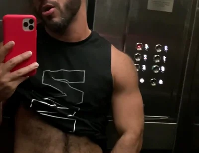 Delicious straw in the elevator…
