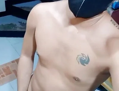 Sexy Pinoy Boy Wank His Hard Cock