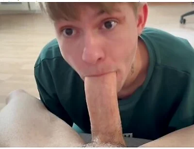 Twink Invited His Twink Friend With A Big Dick Over And Seduced Him Into Giving Him A Blowjob