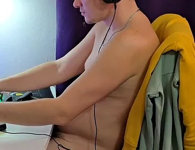 This Is What It Looks Like When I Upload One Video to All My Porn Sites