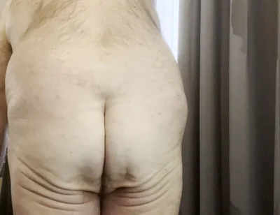 2026 Valentines Coach Karls Butt