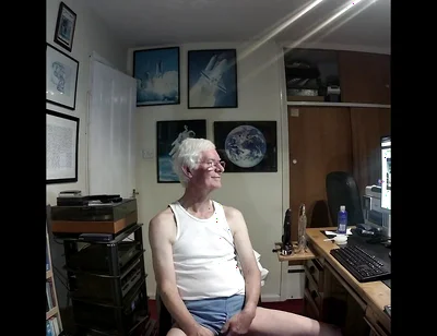 Slow Strip,chat and Edging