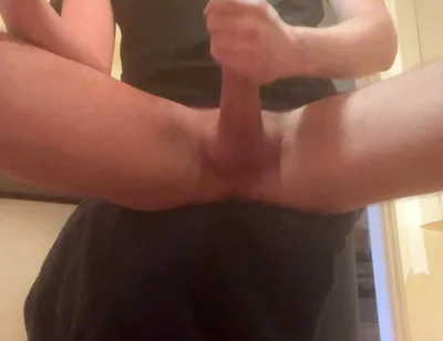 Caught on Cam My Flatmate Jerking off on Porn on His Comp, and Cumming