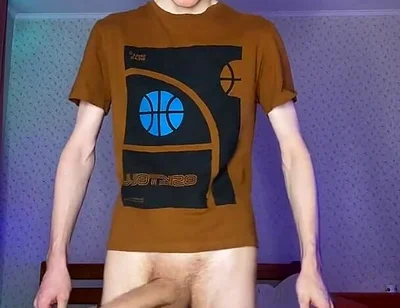 I Love Watching My Own Sperm Shoot Everywhere