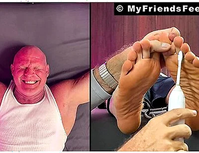 Hunk Dev Giggles Hard While Being Tickled From His Pits To His Feet