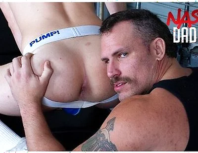 Stepdaddy Jake Jaxx Ass Pounds Twink Asher Day Hard And Deep