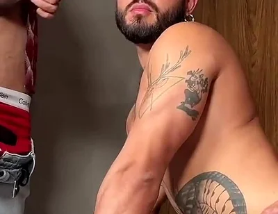 Juven Ricky Xl Group Suck and Fuck Bareback Letthemwatch Hardcore Tag Team