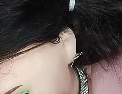 Handy Handjob by Hannah