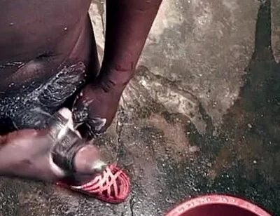 Black Guy Knows How to Handle His Big Cock