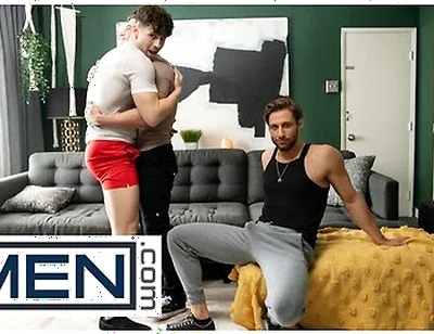Men - Michael Vente Sucks His Dates Roommate Dom Kings Cock Without Him Noticing