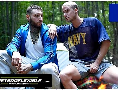 Curious Str8 Hunks Skyy Knox & Tony Dangelo Fuck In The Woods - French Subtitles