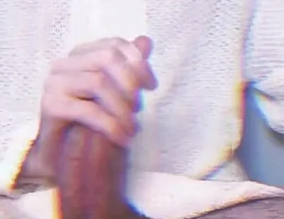 Famous Hollywood Actor with Huge Fat Cock Goes Viral!