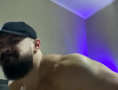 Pumping My Huge Pecs