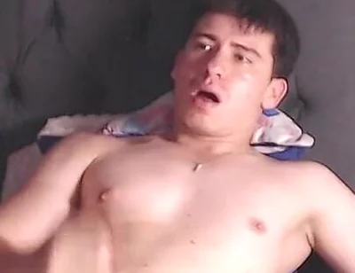 Latino Is Coming While Jerking off