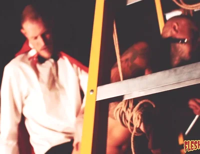 Master Rich King Humps Leo Rexs Mouth And Tight Ass