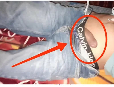 My Straight Friend Morning Wood Big Nonster Cock First Time I Give Him Handjob