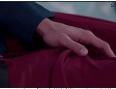 Sneak Peek S03x01 International College