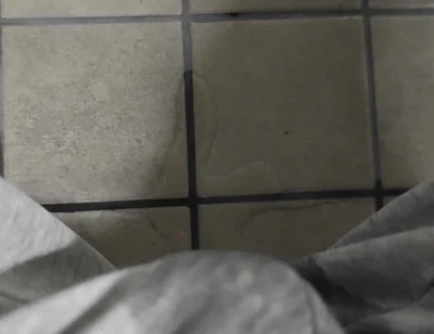 Got so Exited Peeing My Self That My Legs Started to Shake