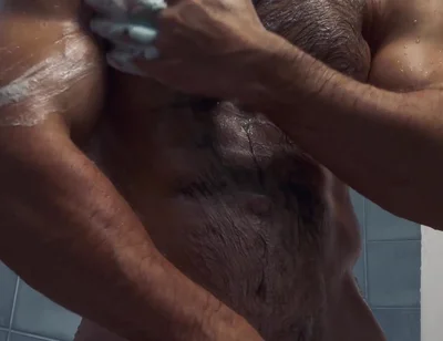 I Use Old Spice Shower Gel to Stay as Great