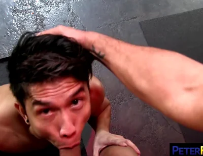 Cesar Xes, Levy Foxx And Peter Fever - Yoga Master Barebacked By