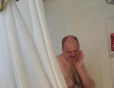 Who Wants to Take a Live Shower with Me