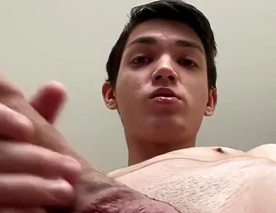 Jerking off an Unshaven Dick