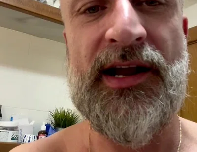 Giant N His Captive Tiny