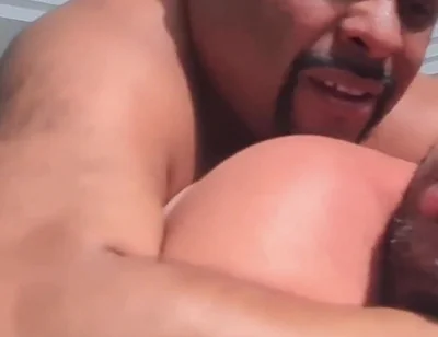 Bed Battle - Bear Wrestling Showdown (bearzinho Wins)