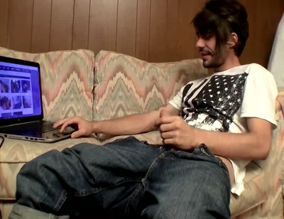 Devin Reynolds In Devin Enjoys His Own Porn