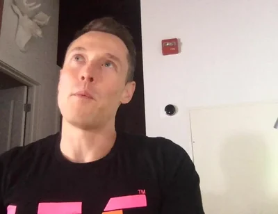 Tied up - Part I Chat