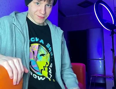 Jerking off on My Roommate's Side of the Bed While He's Out